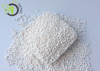品質  White Activated Alumina Balls For Fluorine Removal Agent High Water Absorption 工場