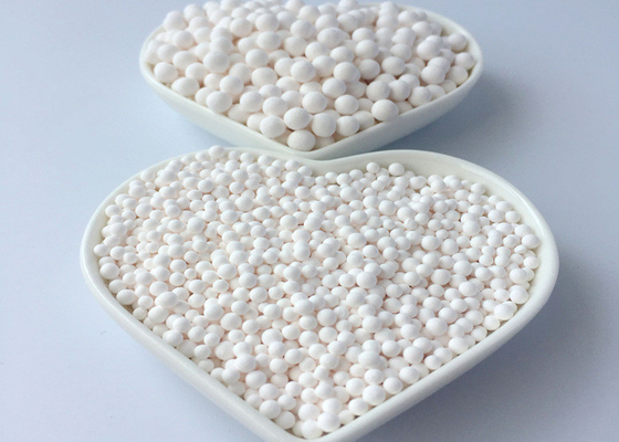 高いアルカリの抵抗の熱安定性の白い酸化アルミニウムのDesiccant